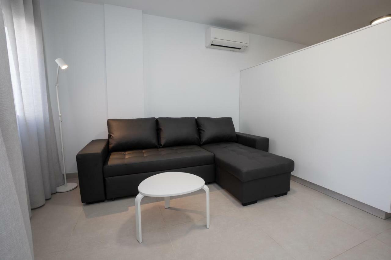 Apartamentos Mombasa 1 Planta Nerja Exterior photo