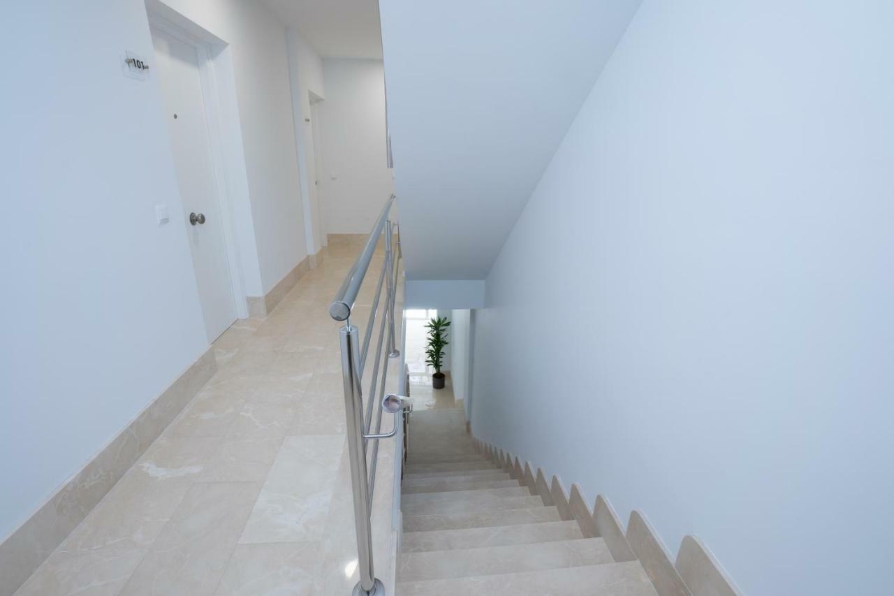 Apartamentos Mombasa 1 Planta Nerja Exterior photo
